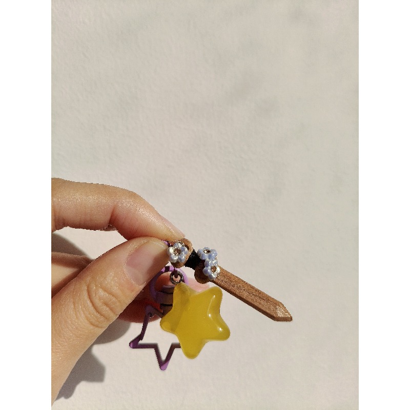 Handgefertigter Love and Deeps – Phone Accessories Keychain Bewertung und Preis